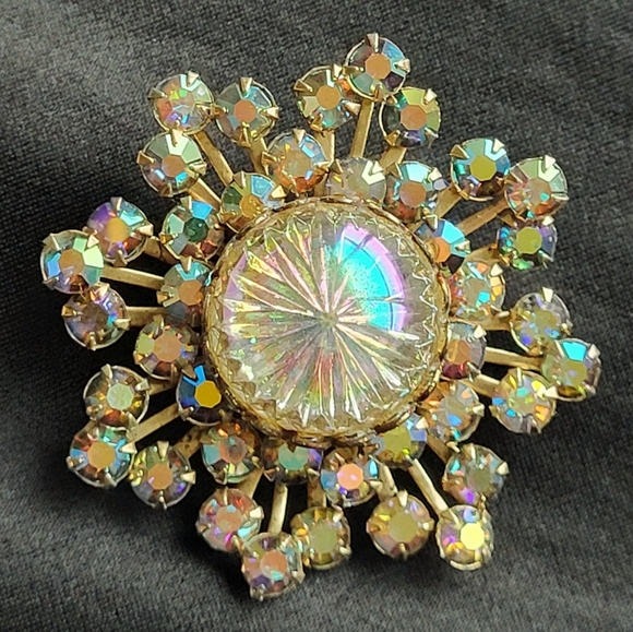Vintage Aurora Borealis Rhinestone Starburst Brooch with Domed Center